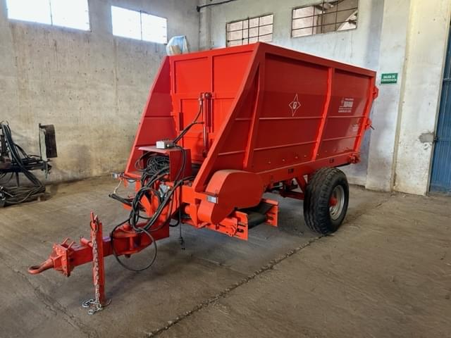 Manure Distributor Lot, unused, Uriach Gombau