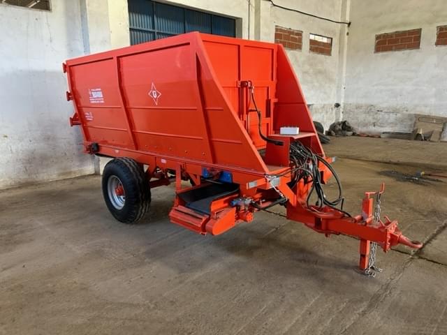 Manure Distributor Lot, unused, Uriach Gombau