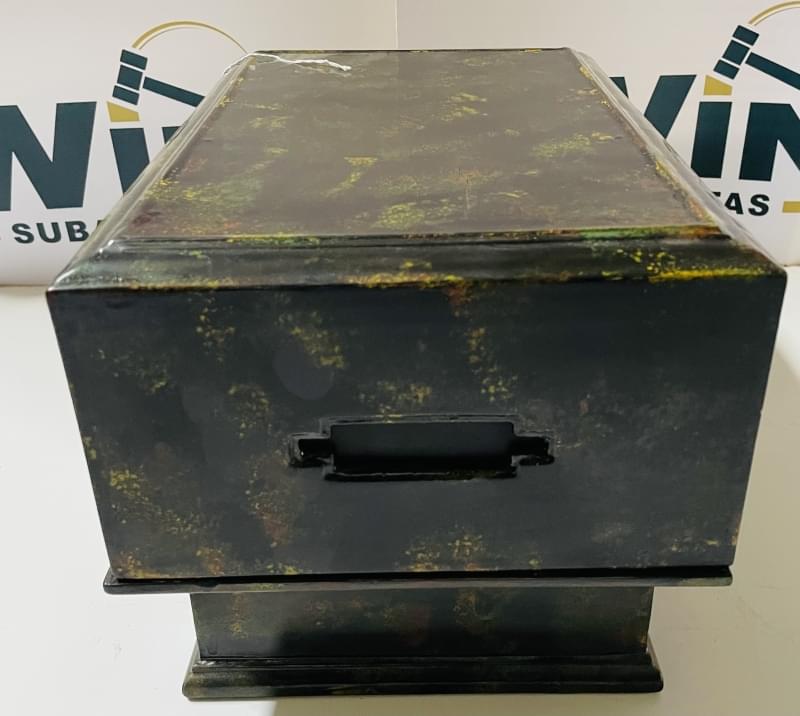 DECORATIVE CHEST
