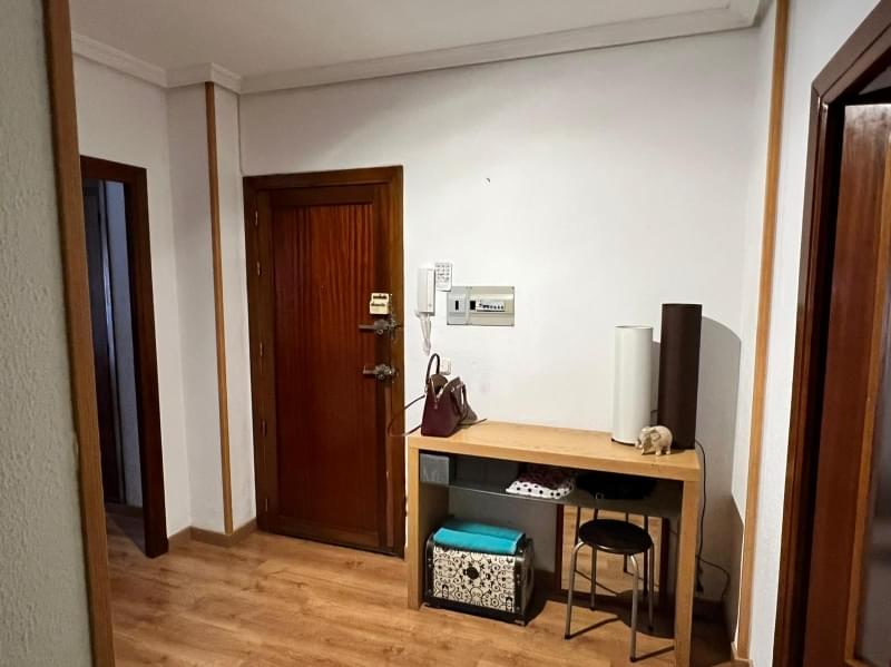 VIVIENDA 4 DORMITORIOS Y PLAZA DE GARAJE EN CÁCERES
