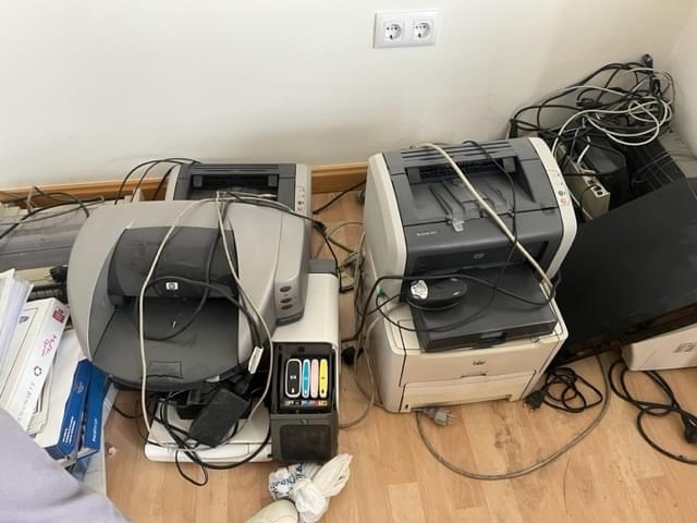 Lote de Elementos Informáticos Villaautomóviles S.L.