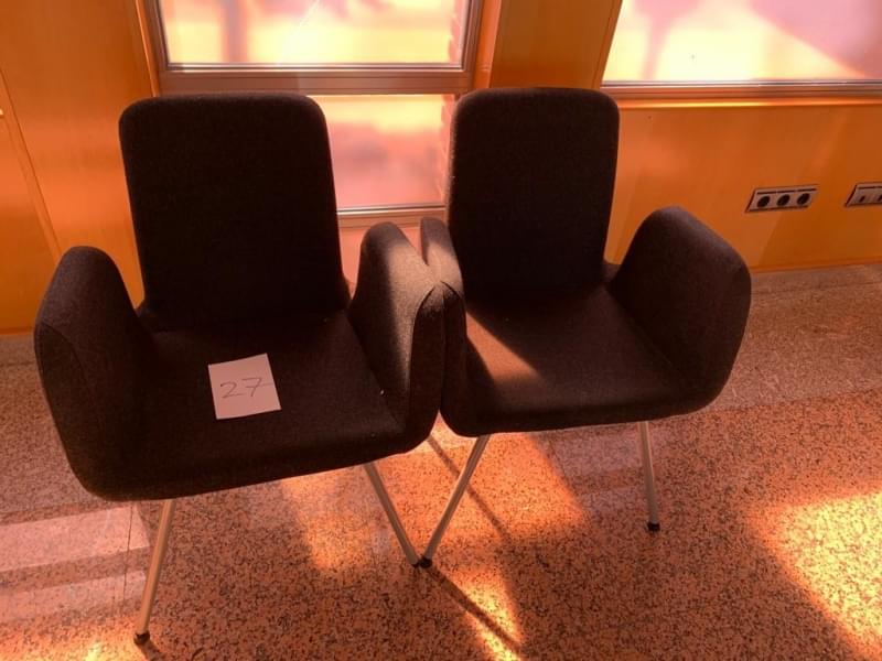 LOTE DE SILLAS Y SILLONES