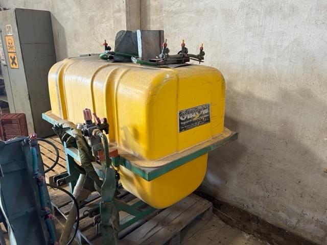 Lote Máquina Herbicida Giron 800
