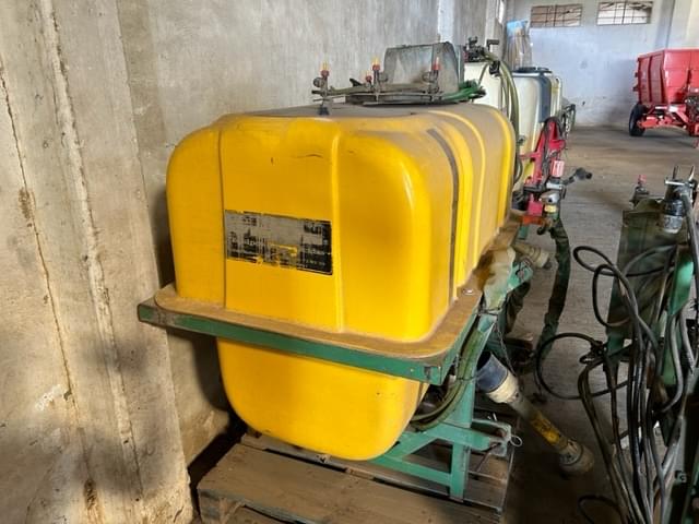 Lote Máquina Herbicida Giron 800